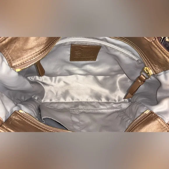 Coach 2012 Gallery copper Embossed Leather Tote EUC - Picture 15 of 15